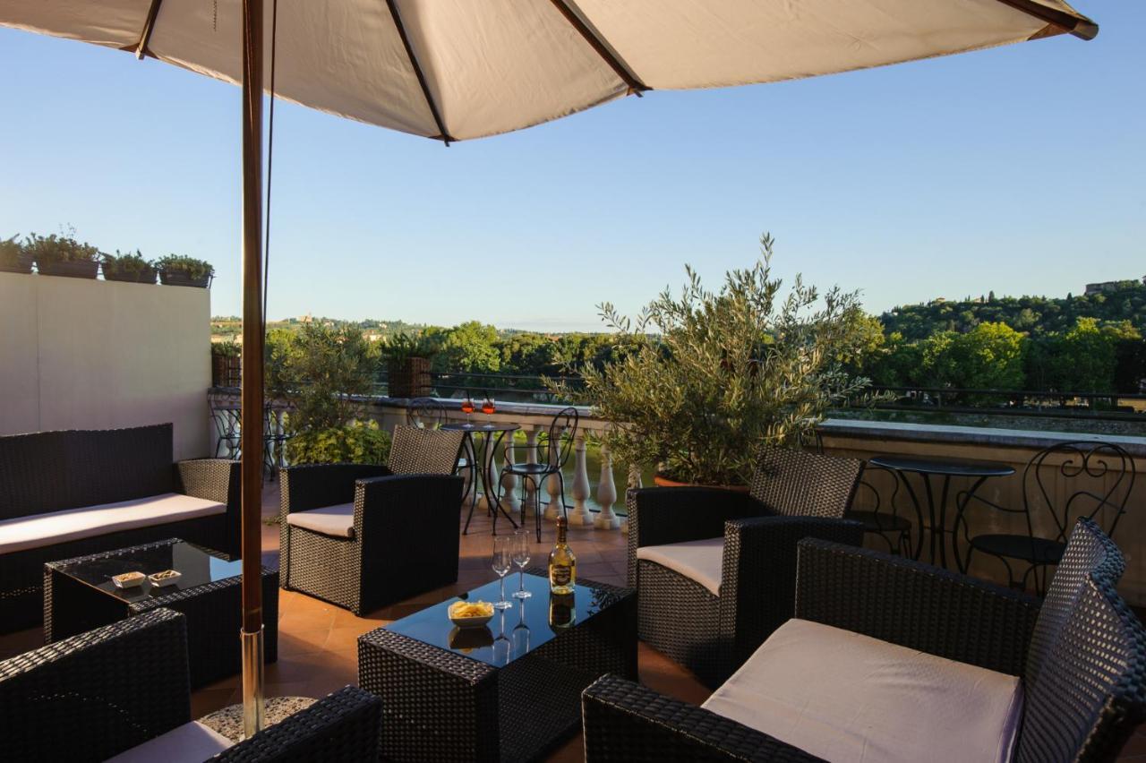 Hotel Lungarno Vespucci 50 Firenze Bagian luar foto