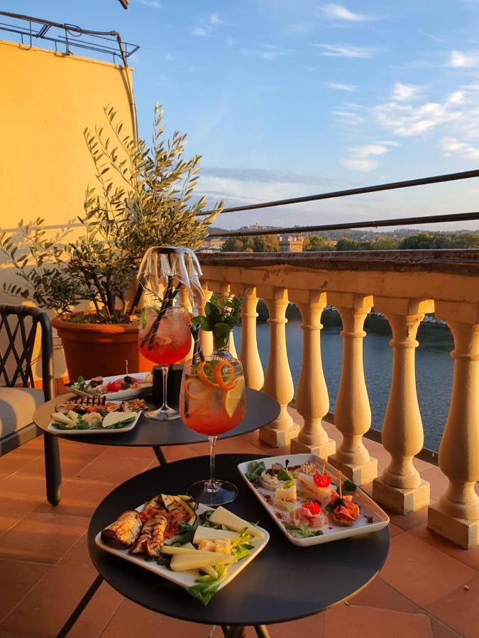 Hotel Lungarno Vespucci 50 Firenze Bagian luar foto